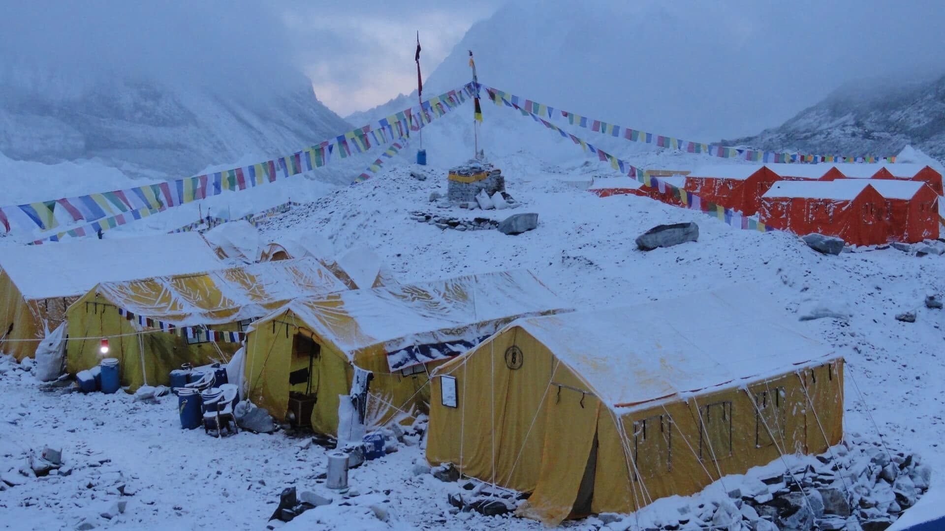 Luxury Everest Expedition 2027/2028