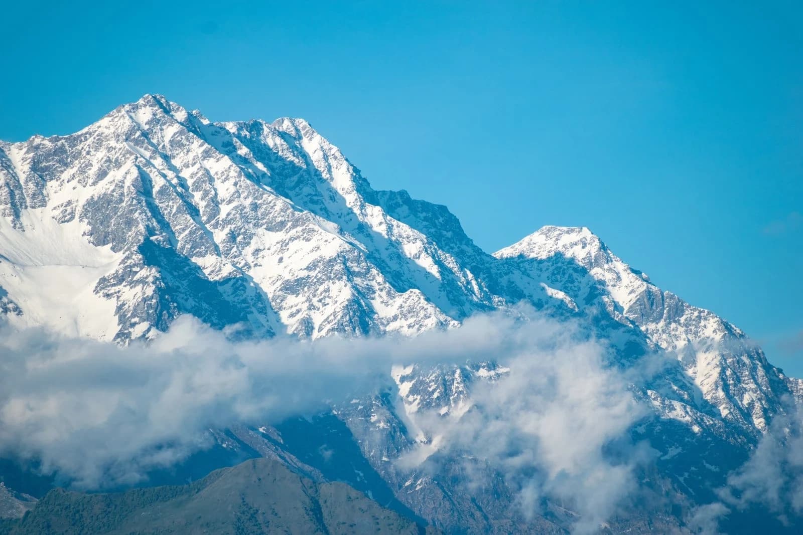 Kanchenjunga Circuit Trek