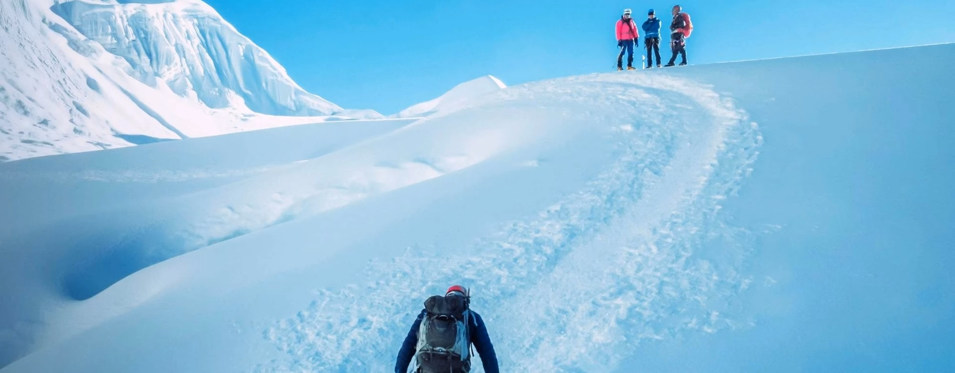 Best Mountain Expeditions to Book in 2026 Autumn in Nepal