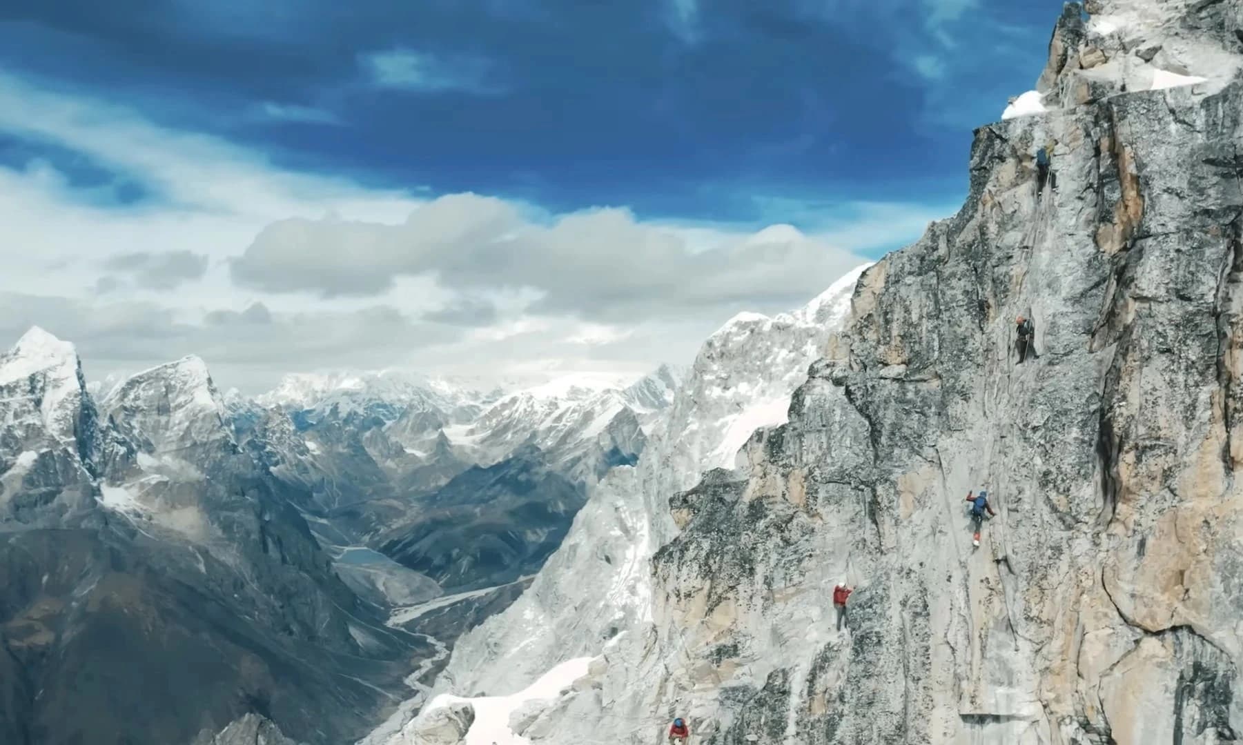 Mount Kusum Kanguru Expedition in Nepal