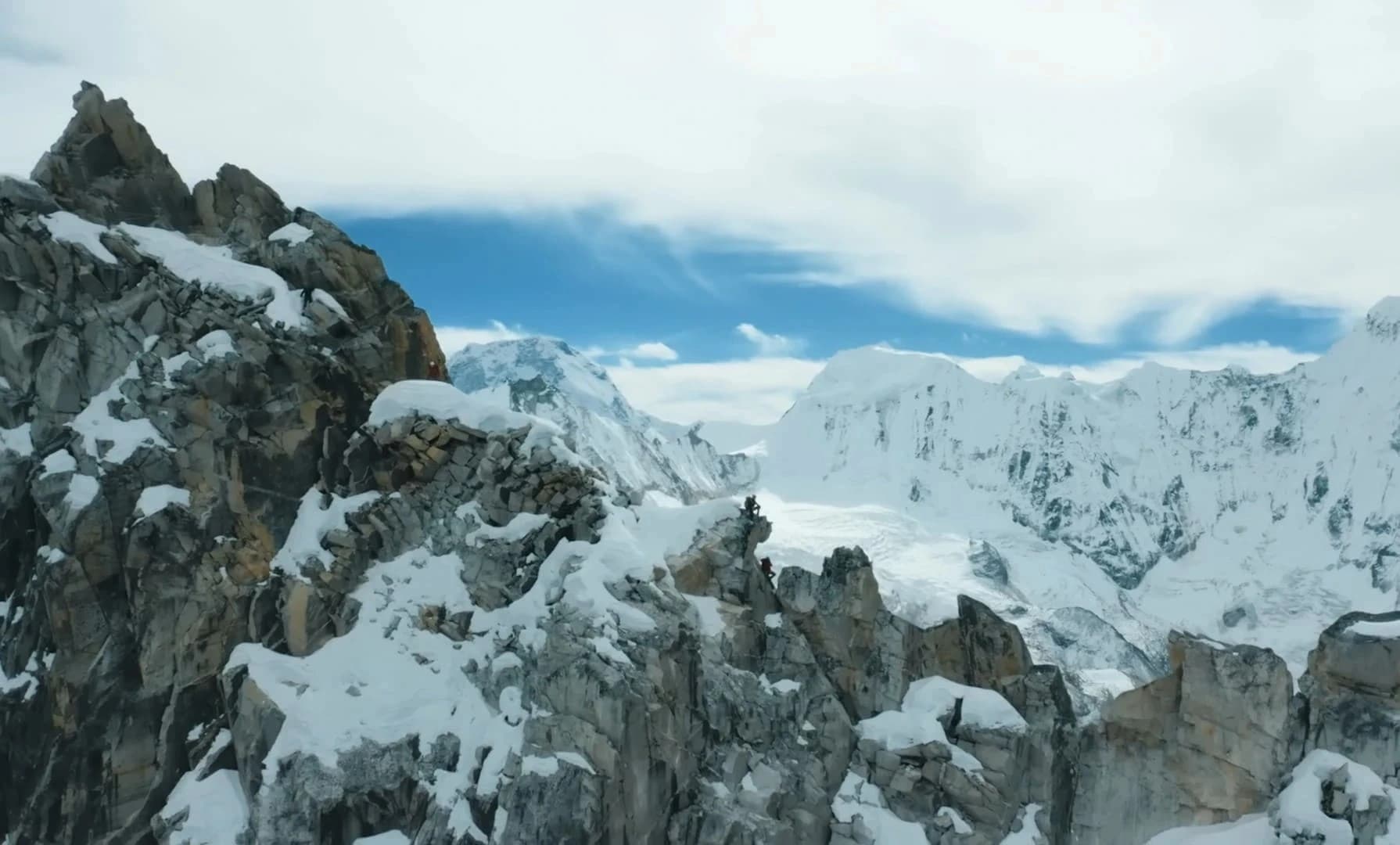 Mount Kusum Kanguru Expedition in Nepal