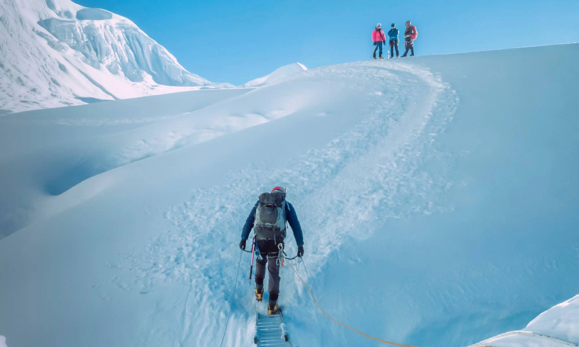 Best Mountain Expeditions to Book in 2026 Autumn in Nepal