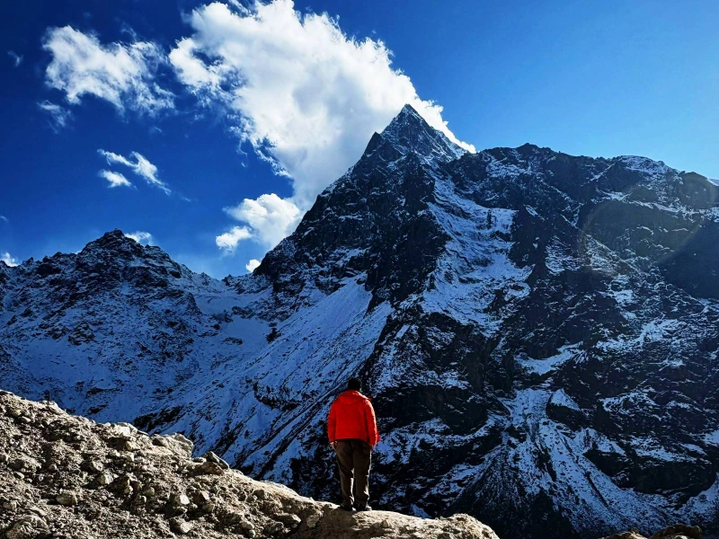 Baruntse Peak Climbing vs Mera Peak Climbing — Which One Should You Choose?